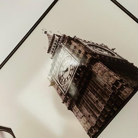 ホテル Casamaria Slănic-Moldova エクステリア 写真